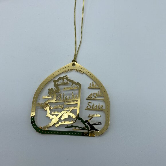 Alaska 49th State Map 24K Gold Finish Brass Christmas Ornament - Picture 4 of 5